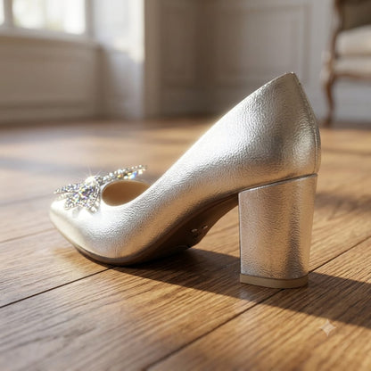 WASÈ Article M39 Silver butterfly block heel pump – side angle